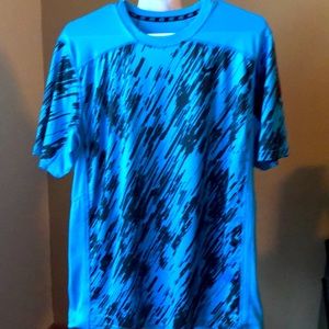 Nike dri-fit robin egg blue men’s workout shirt